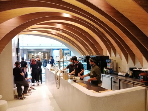 King Kong Central แจ้งวัฒนะ